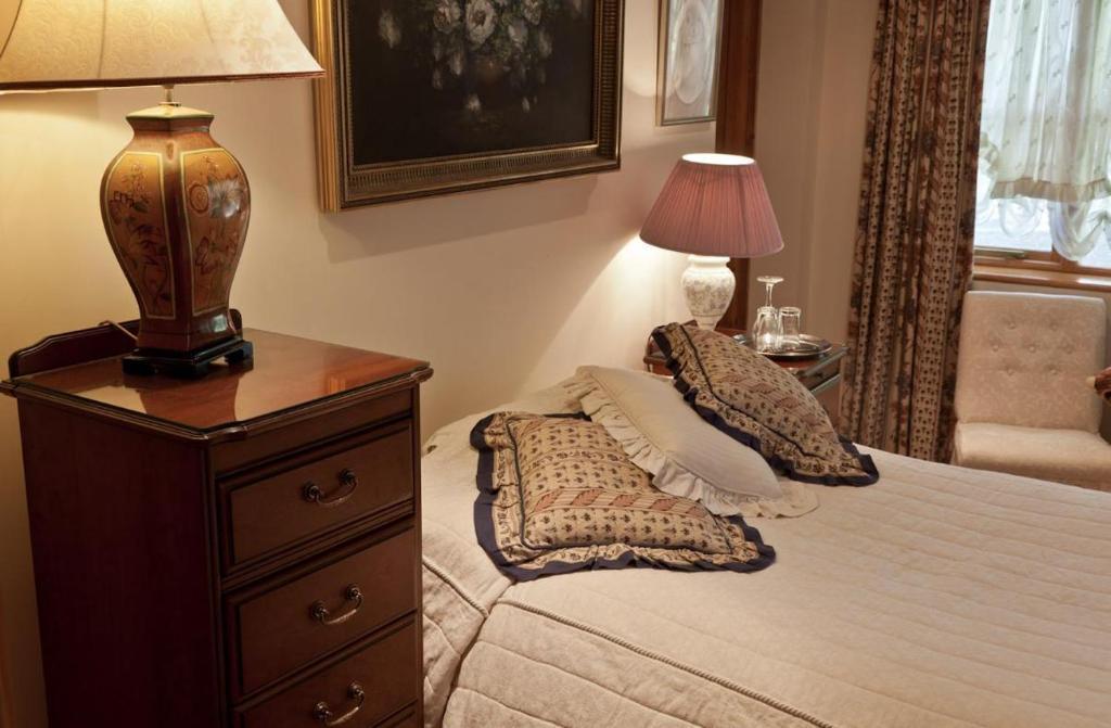 Hotel Little Red Rooster Rest Tenby Zimmer foto